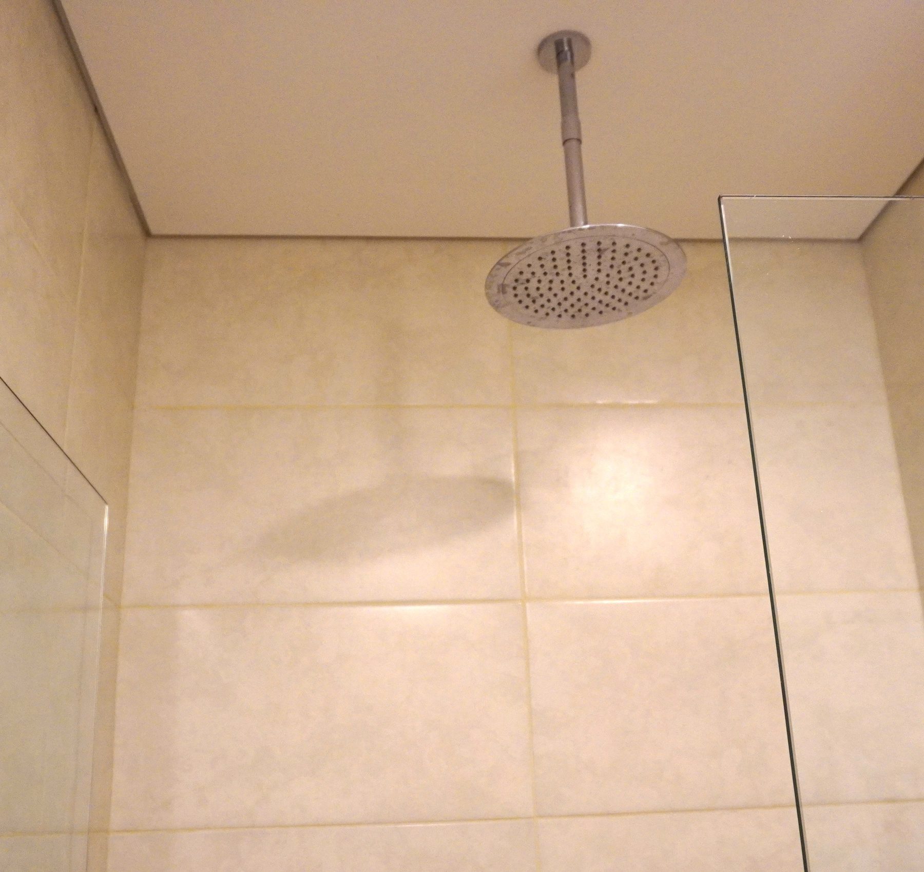 Ducha de lluvia Suite 906